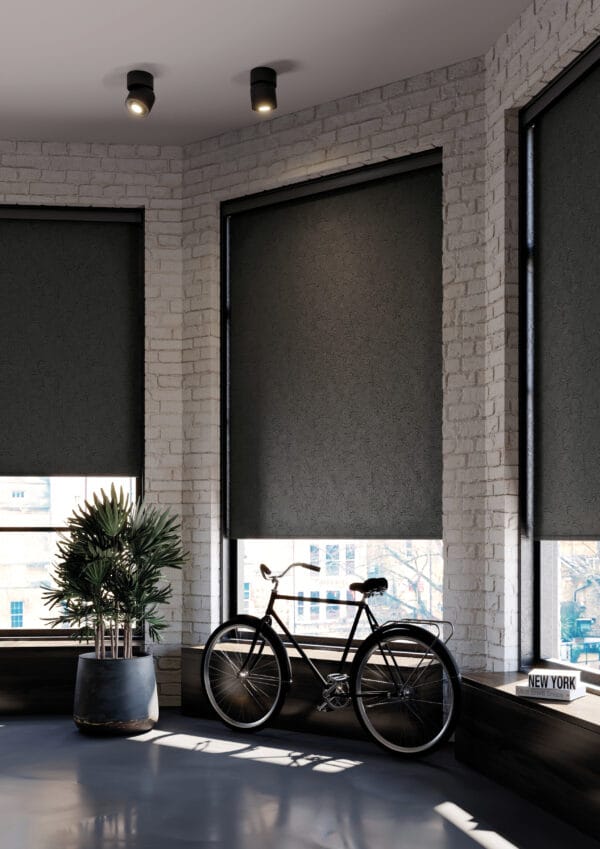 Metz Black PVC Roller Blind - Image 8